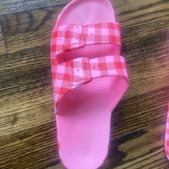 Cutest Freedom Moses JCrew collab! - Picture 4 of 4